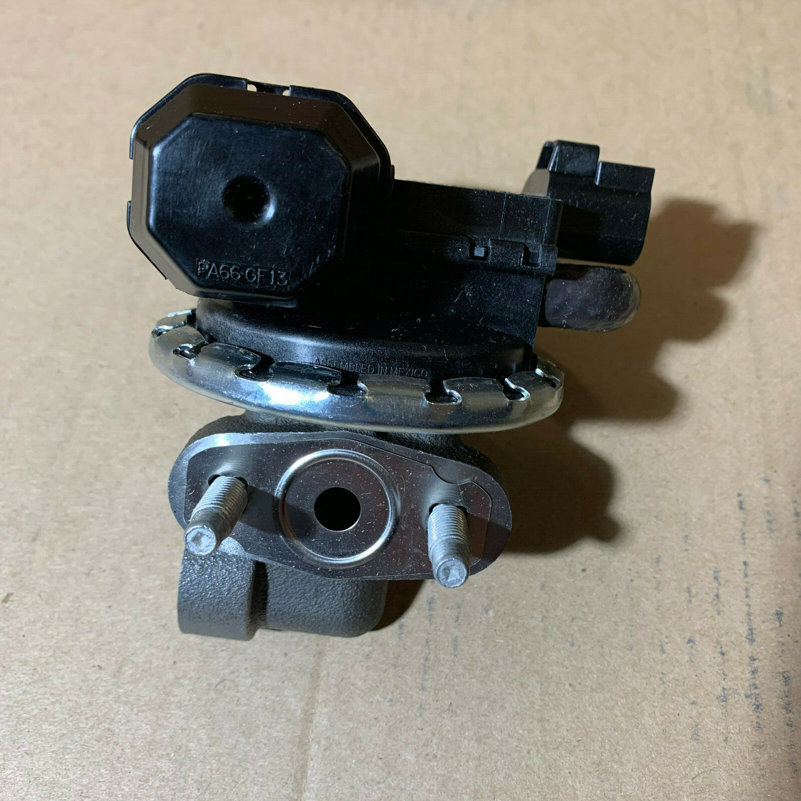 Aston Martin Vantage 4.3L V8 EGR Valve +Gasket 6G33-9Y456-AB Exhaust Gas Rec OEM