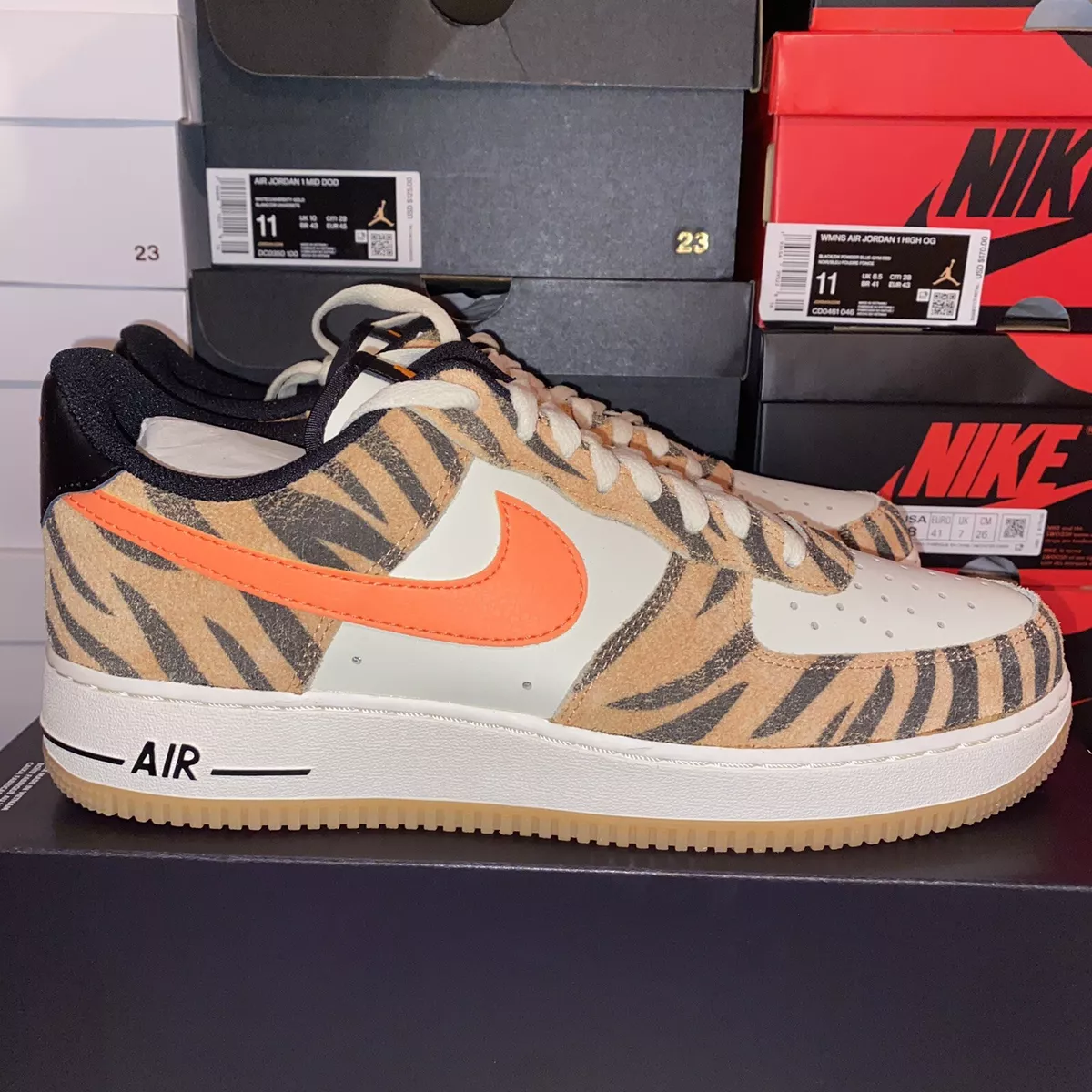 Nike Air Force 1 07 Premium Daktari Stripes DJ6192 100 Mens Size 10