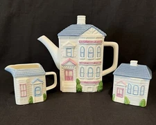 Home and Hearth Designs Tea Set House Shaped 1988 Spice Village Inspired