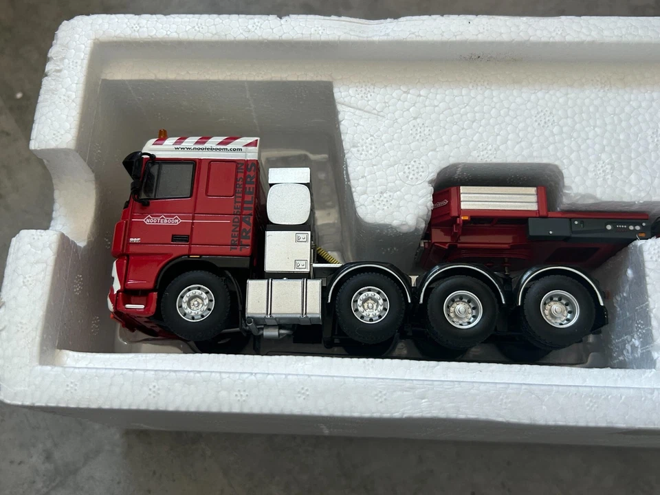 WSI 1:50 Nooteboom DAF XF 8x4 + 4 axle euro dieplader "trendsetters in trailers" - Bild 2 von 3