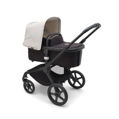 Bugaboo Fox 5 Complete Stroller. Includes bassinet and seat. Misty white color. 