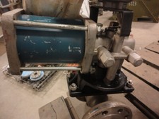 Ball Valve JAMESBURY 2" 300 RF Flanged 316 Stainless Steel W/ Actuator