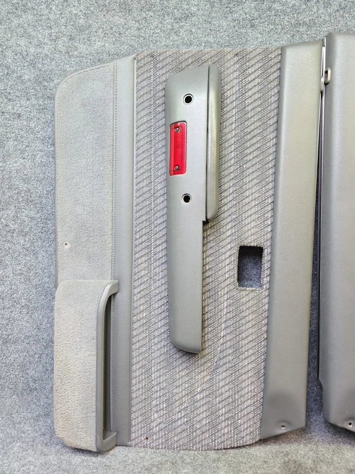 1989 - 1995 年丰田 4Runner 门板前对原始设备制造商 — 第 2/4 张图片