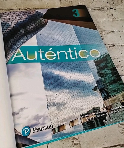 AUTENTICO 3 Hard Cover Textbook - Picture 4 of 5