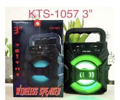 Bluetooth Lautsprecher KTS-1057 mit LED-Beleuchtung und praktischem Tragegriff.