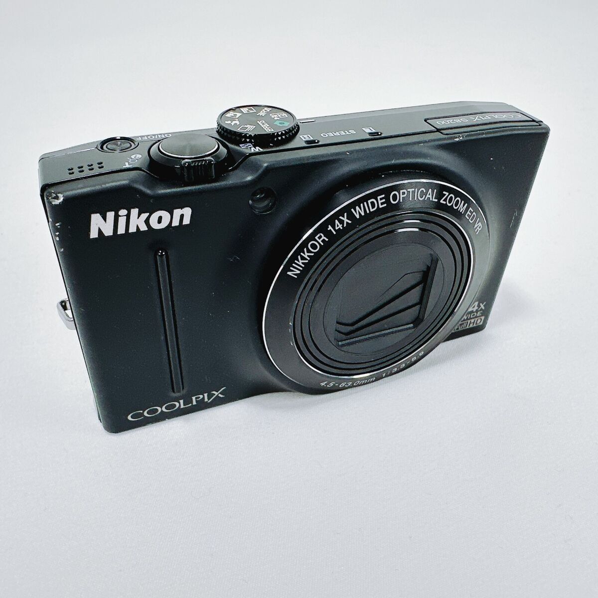 Nikon COOLPIX S8200 16.1MP Digital Camera Black 18208262885 Nikon COOLPIX S8200 16.1MP Digital Camera Black 18208262885