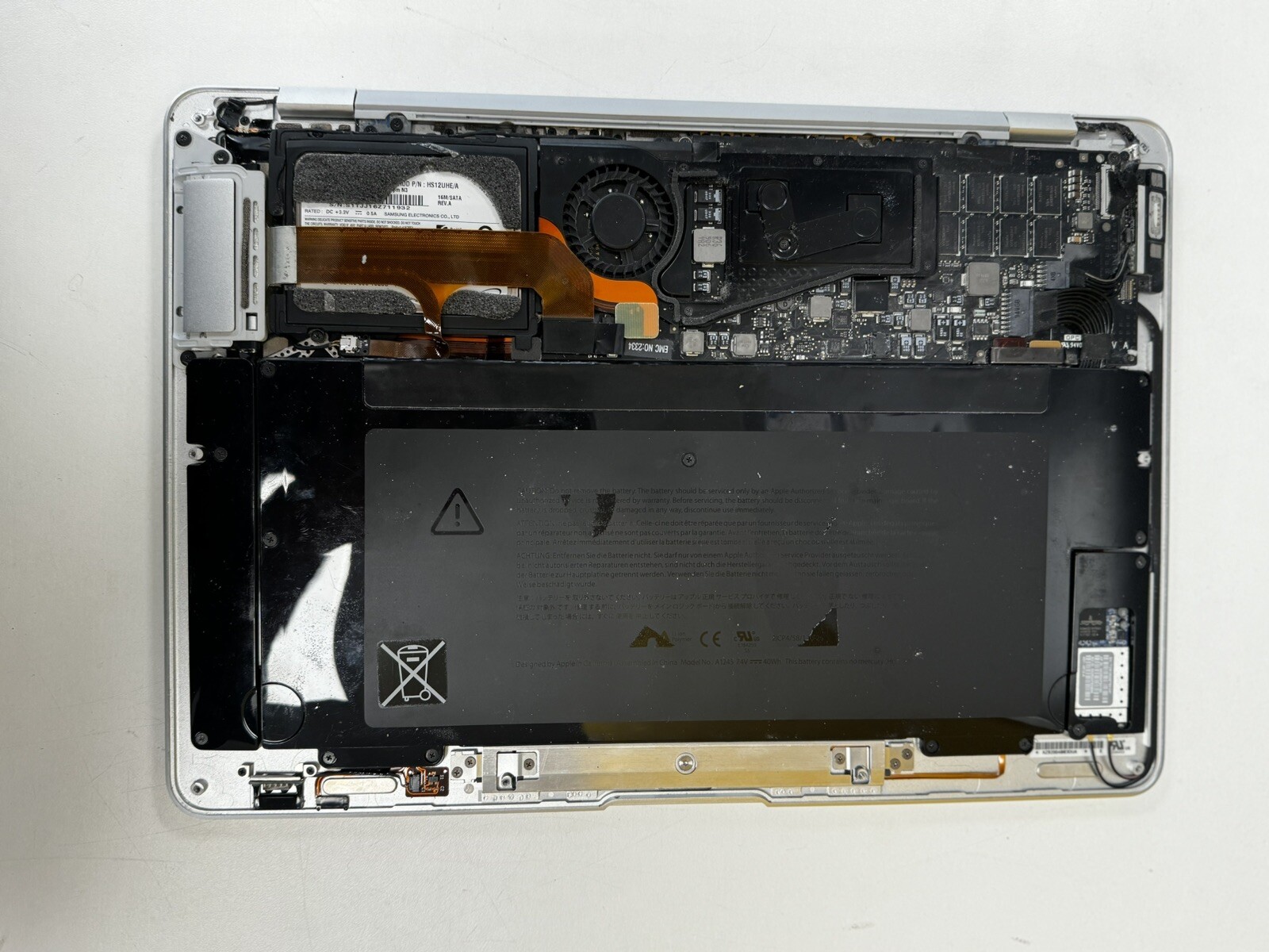 MacBook Air A1304 Usado, Piezas Originales foto 6