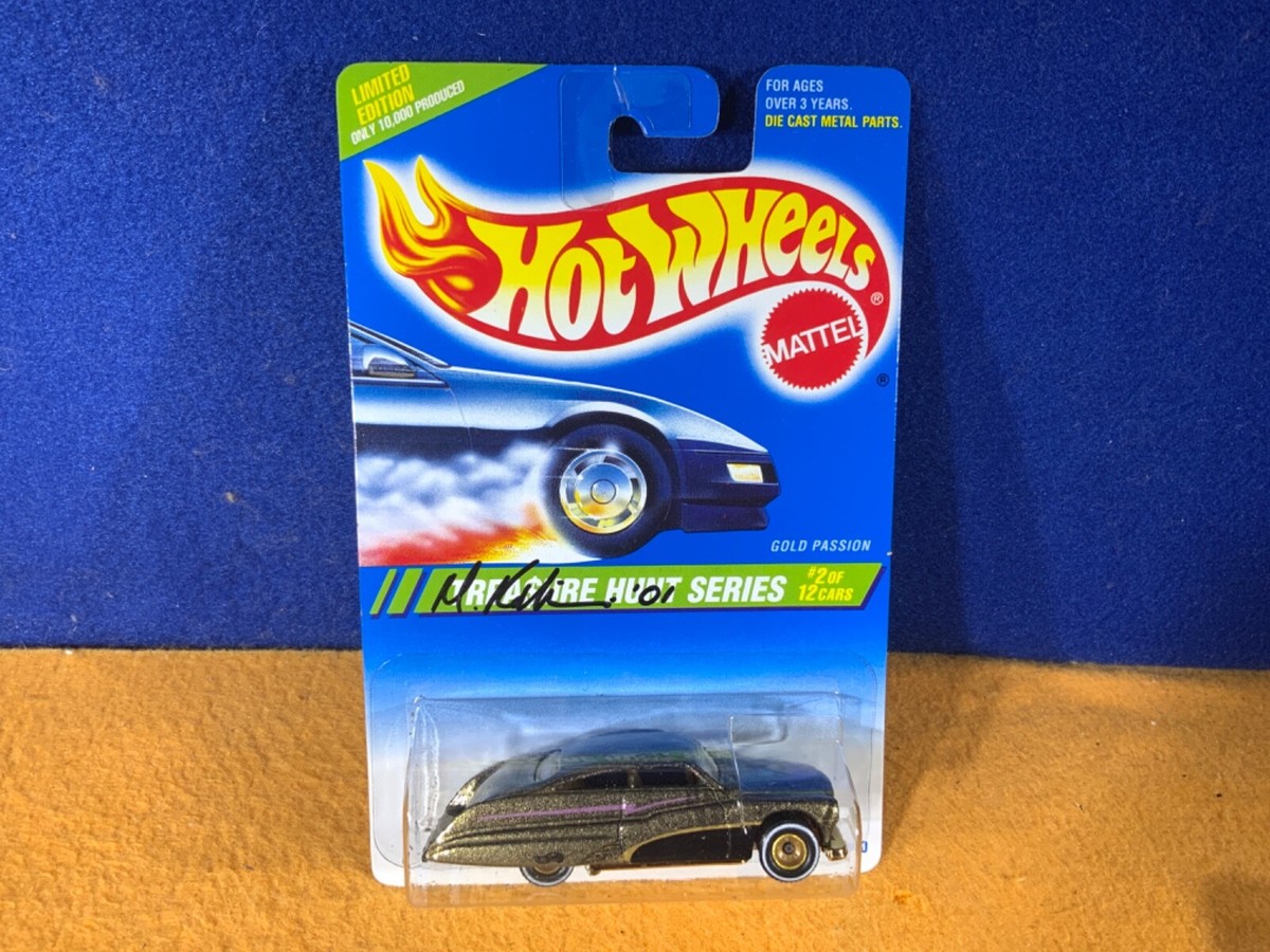 K9-57 HOT WHEELS 1995 TREASURE HUNT - GOLD PASSION - #354 - SIGNED