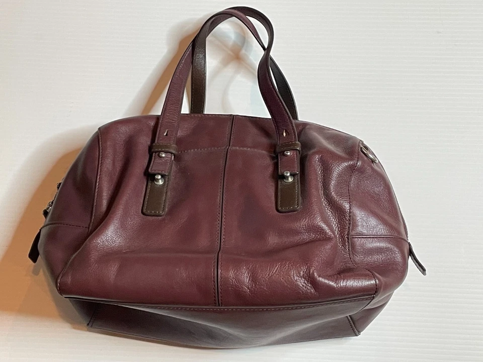 Cartera de cuero Vera Bradley Gallatin en chocolate agridulce Foto 4 de 4