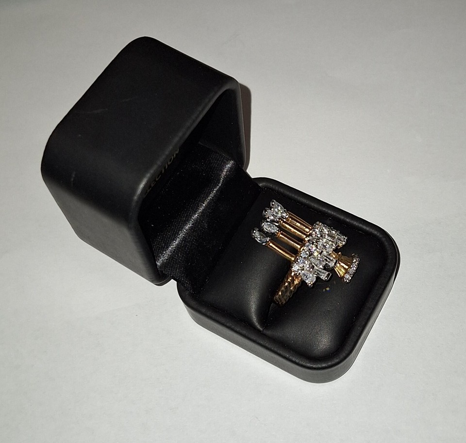 The LIBERACE Collection CANDELABRA Ring Liberace Museum, Las Vegas