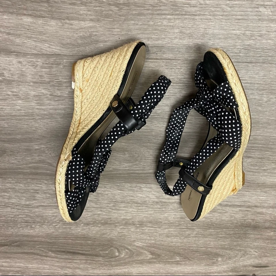 Tacones de cuña Tommy Hilfiger a lunares 8 Foto 2 de 4