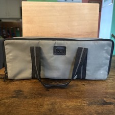 Vtg 15 Cassette Tape Holder Soft Zippered Shell Bag Vintage