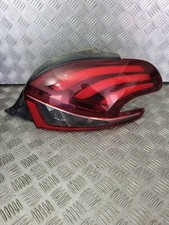 Feu arrière Peugeot 208