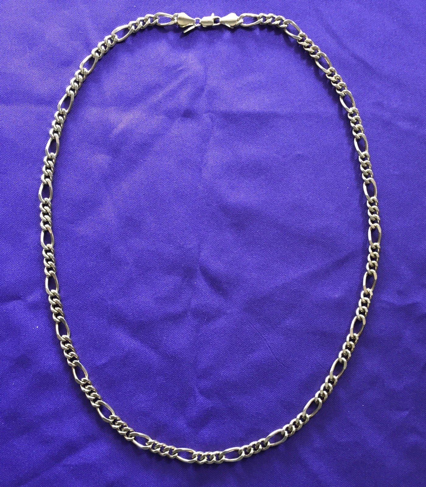 Foto 1 di 4