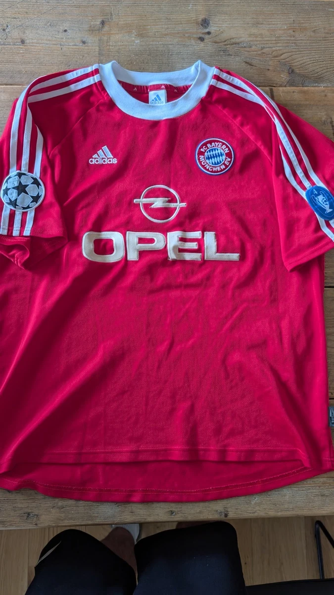 Bayern München 1999/2001 - #8 Lizarazu