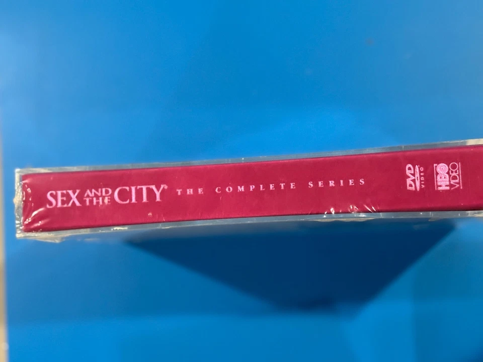 SEX AND THE CITY COMPLETE SERIES ULTIMATE 20 DVD COLLECTION SEASON 1-6 SEALED - Image 3 of 4