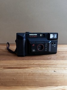 Vintage 1990’s Miranda Auto Shot AF 38mm Film Camera Point & Shoot F4.5