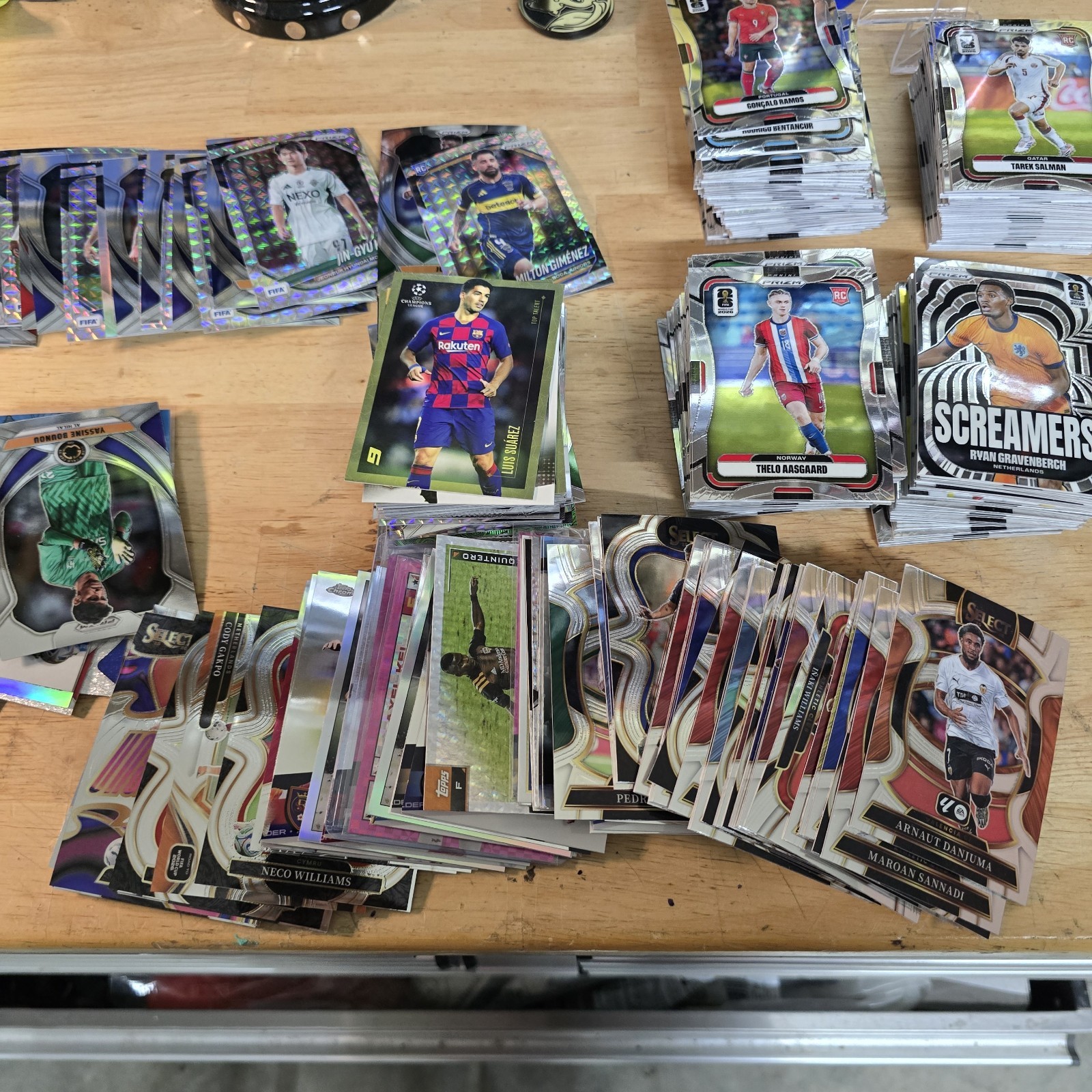 Panini Prizm WC 1200+ Card Soccer Bulk Lot Rookies Refractors Parallels Whatnot view 24