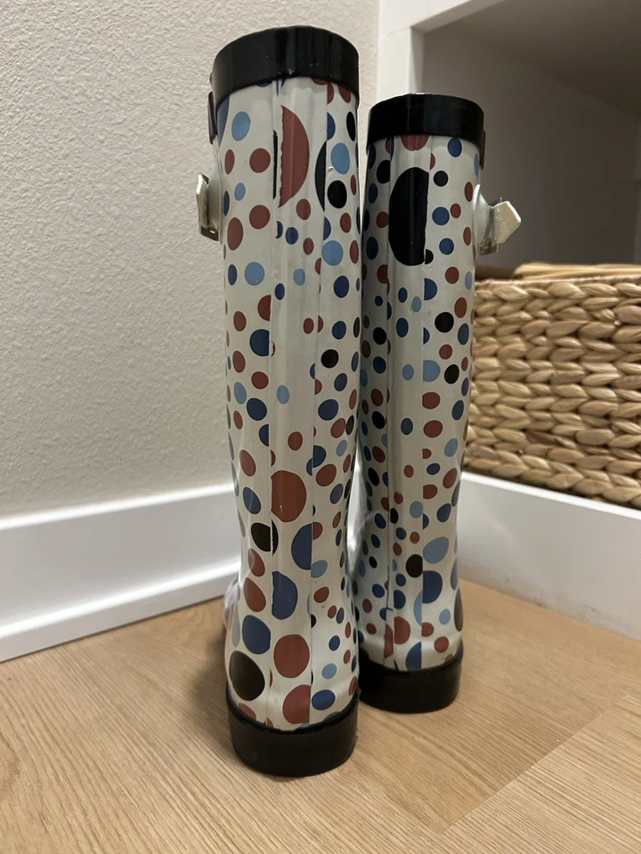 Botas de lluvia de goma para mujer primavera y verano crema con lunares azules y oxidados talla 6 Foto 2 de 4