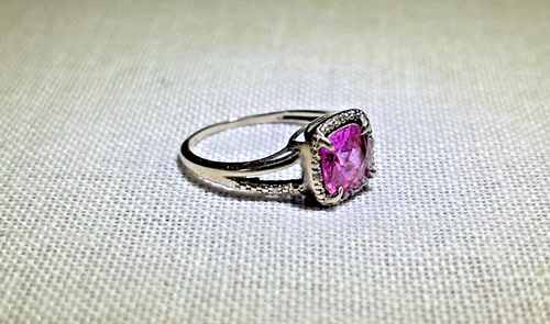 10k Weißgold Kissen Schliff Edelstein und Diamant Ring - Bild 3 von 6