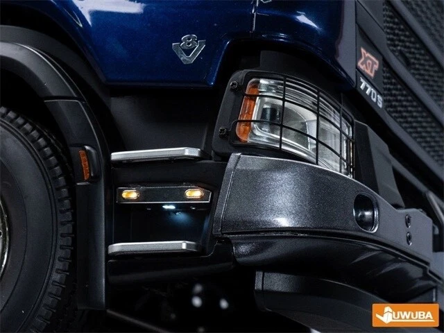 1/14 tamiya Scania 770 S step light must have alloy metal case a pair set R620 - Image 3 of 4