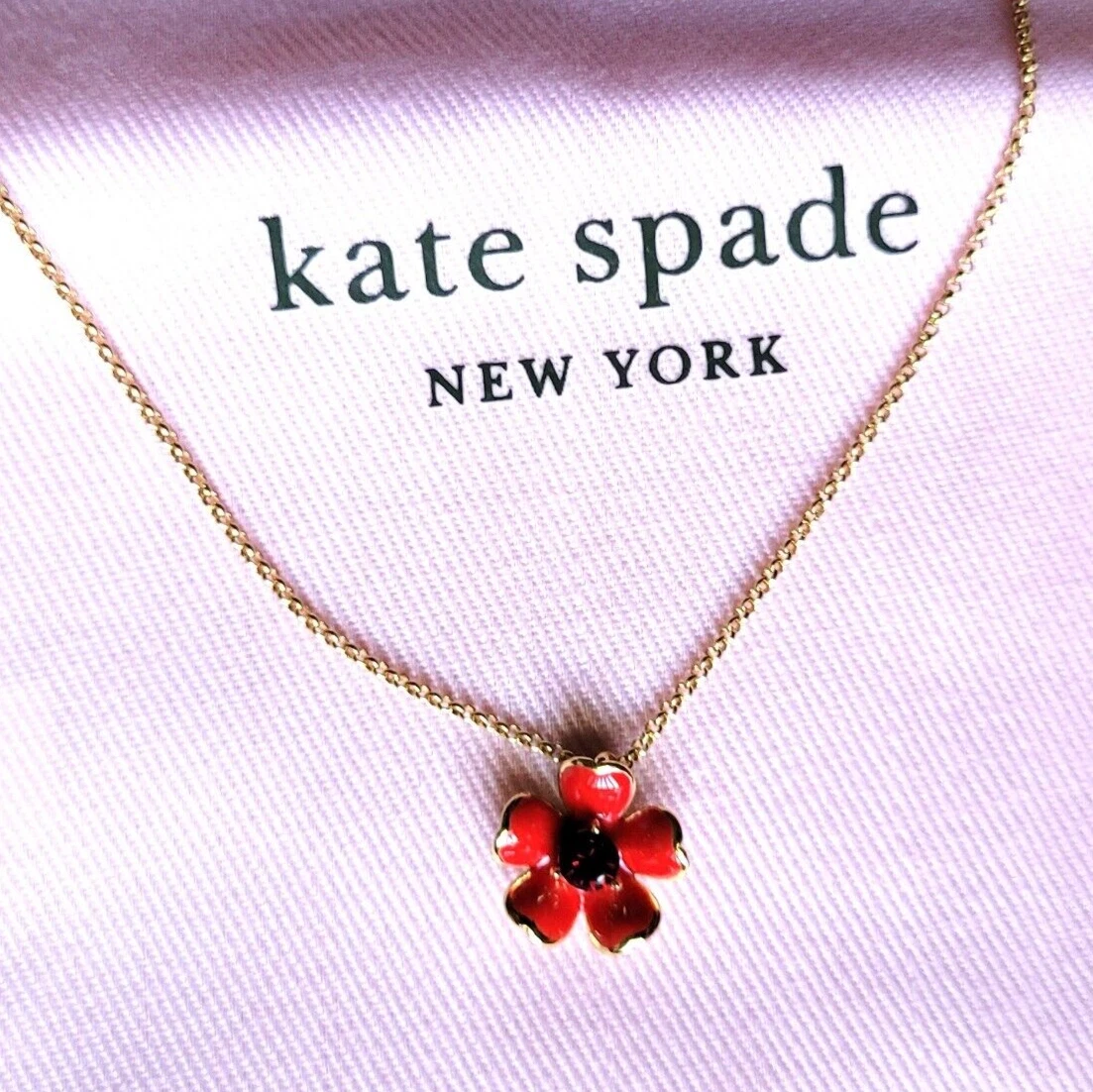 Collana Catena Ciondolo Kate Spade New York Blushing Blooms. Nuovo in scatola. Placcato