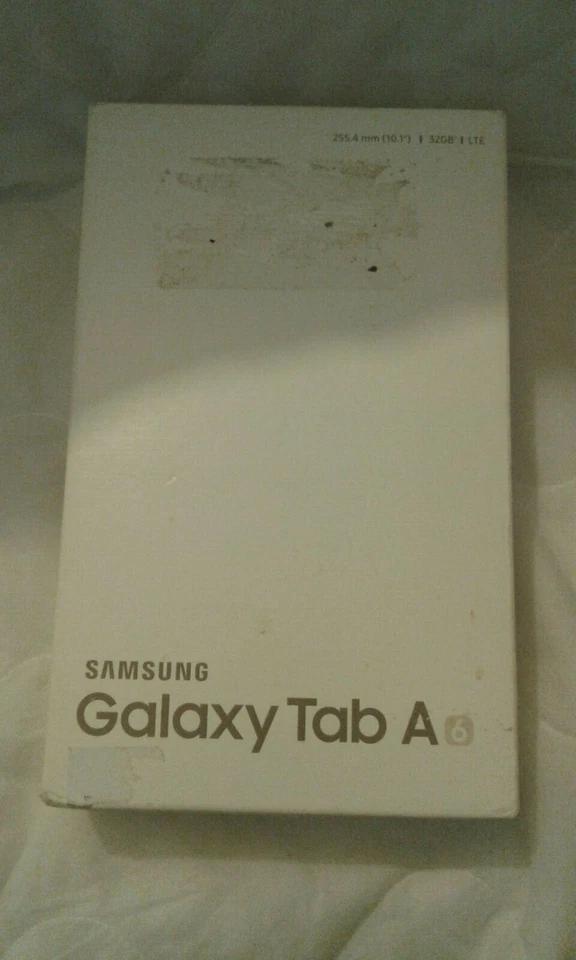 samsung galaxy tab A  32GB tablet with WIFi - Image 4 of 4