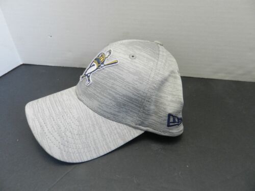 Milwaukee Brewers New Era 39Thirty Hat Cap - 1970 - 1977 Logo - Picture 2 of 6
