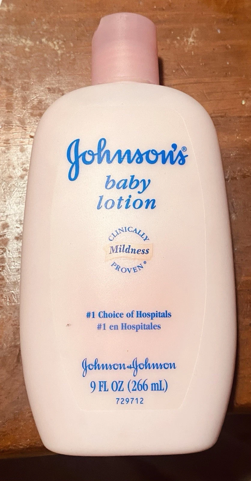 Vintage Baby Lotion, Original Formula, Johnson & Johnson, 9oz Bottle NOS 2007
Opens in a new window