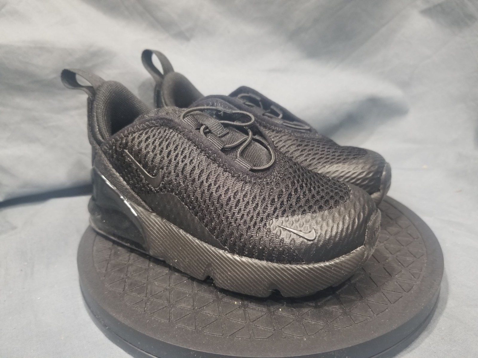 Nike Toddlers Air Max 270 (TD) Sneakers Black/Black  Size 8 NEW NO BOX!