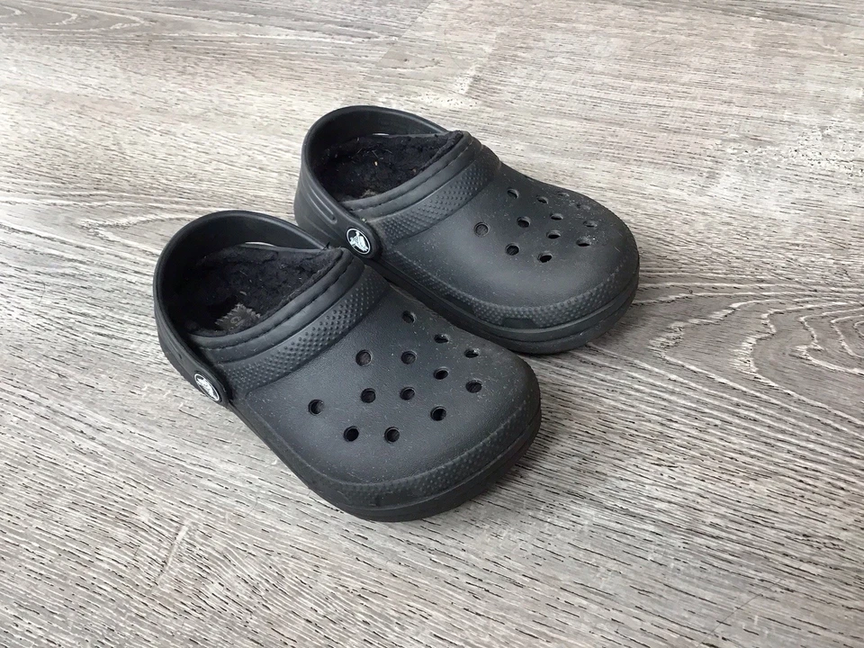 Zueco Crocs Negro Forrado Difuso Jóvenes Niños Talla 10 C10 Zapatos Sin Cordones Acogedores Comodidad Foto 2 de 4