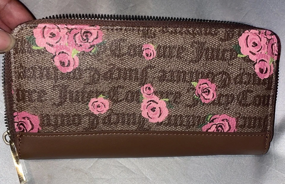 Cartera sin asas Juicy Couture floral con cremallera alrededor logotipo corona diseñador club Foto 2 de 4