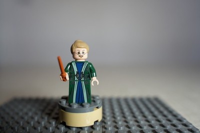 LEGO  Harry Potter Professor Minerva