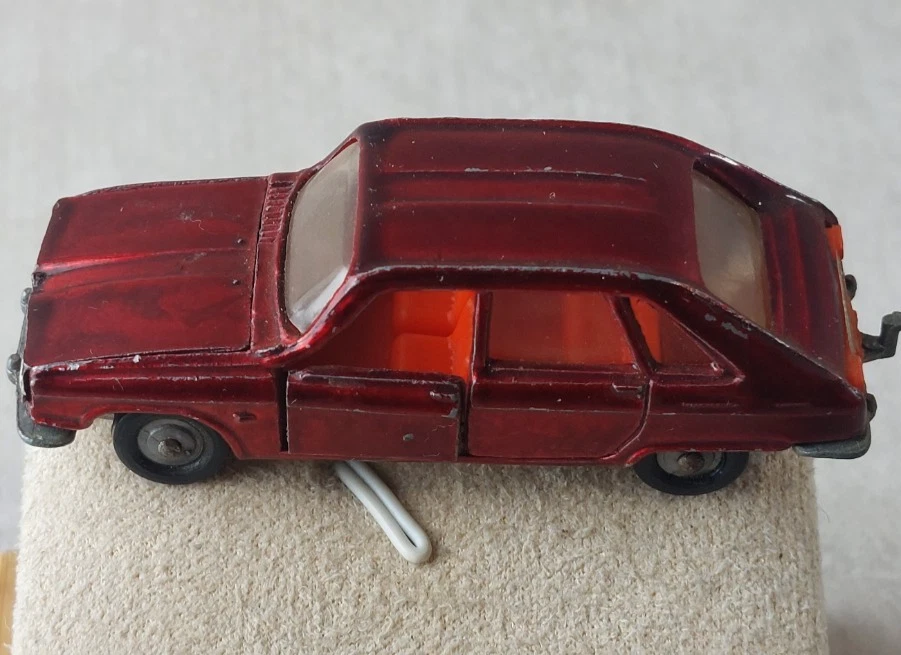 Ancienne voiture, Renault 16, Majorette, en métal, 1/65 - Photo 2/4