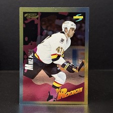 1994-95 Pinnacle Score - Gold Line Parallel - #237 Mike Peca Rookie