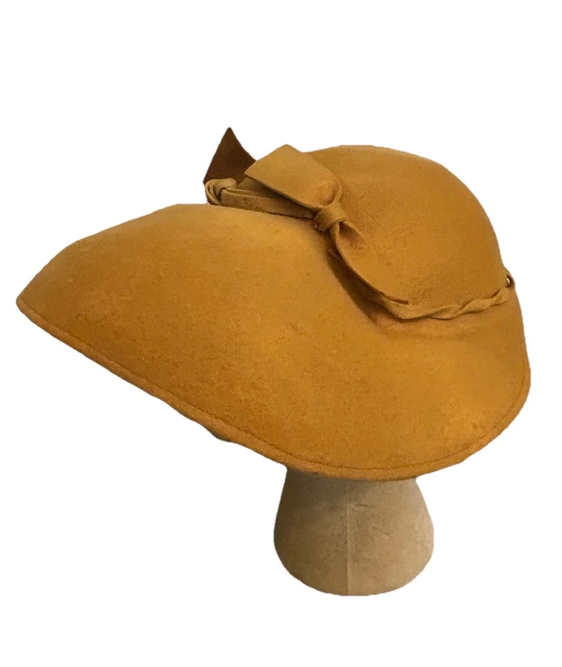 Vintage 1940s Saucer Style Wide Brim Tilt Hat Wool Dusty Yellow Evening Couture - Image 2 of 4