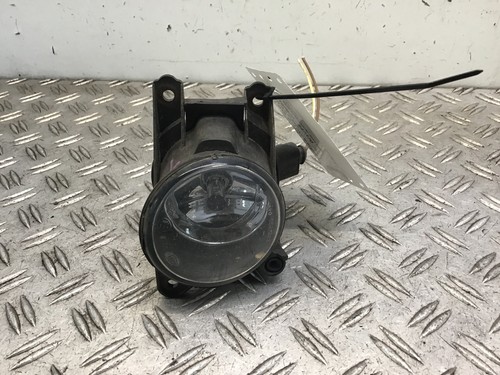 Nebelscheinwerfer links vorne VW Polo III (6N2) LA7W Silber