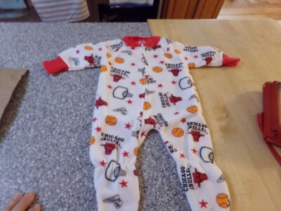 Vintage NBA Baby Sylva Blanket Sleeper  Pajama footed Chicago Bulls  size 6-12 m