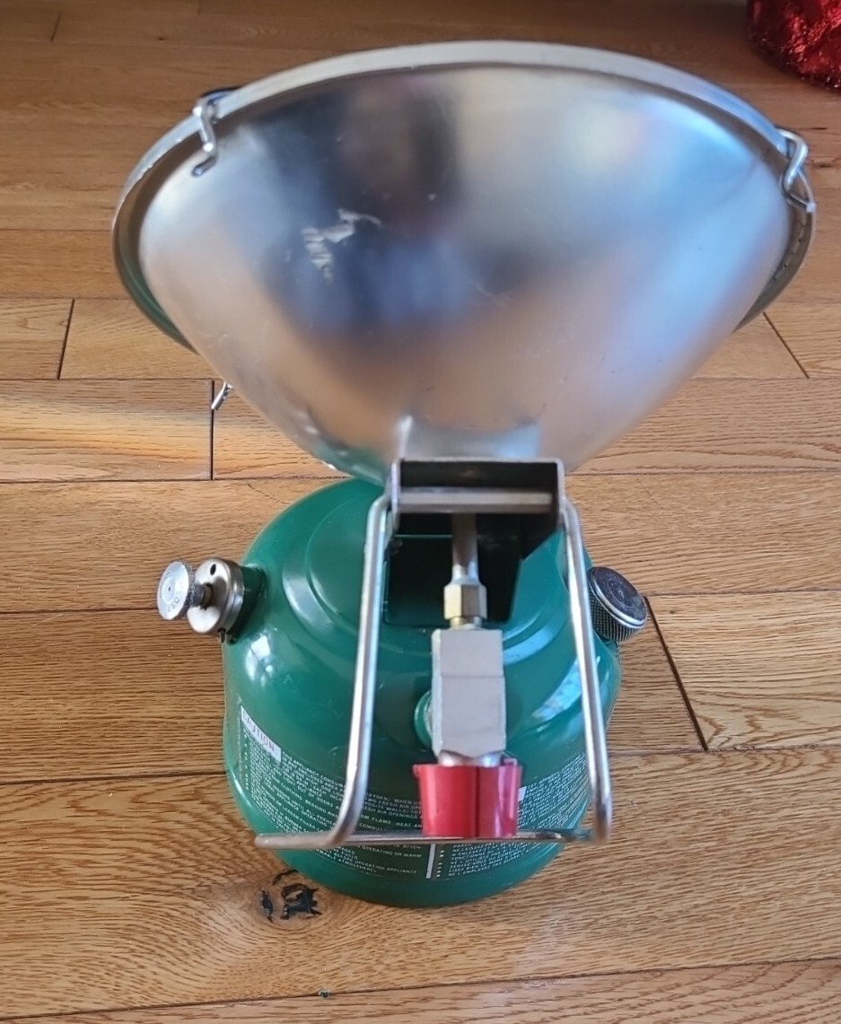 【稀少】コールマEASI LITE モデル 519 81年1月 ガソリンヒーター Coleman Easi-Lite Model 519 Radiant Heater 1/82 January 1981 Green