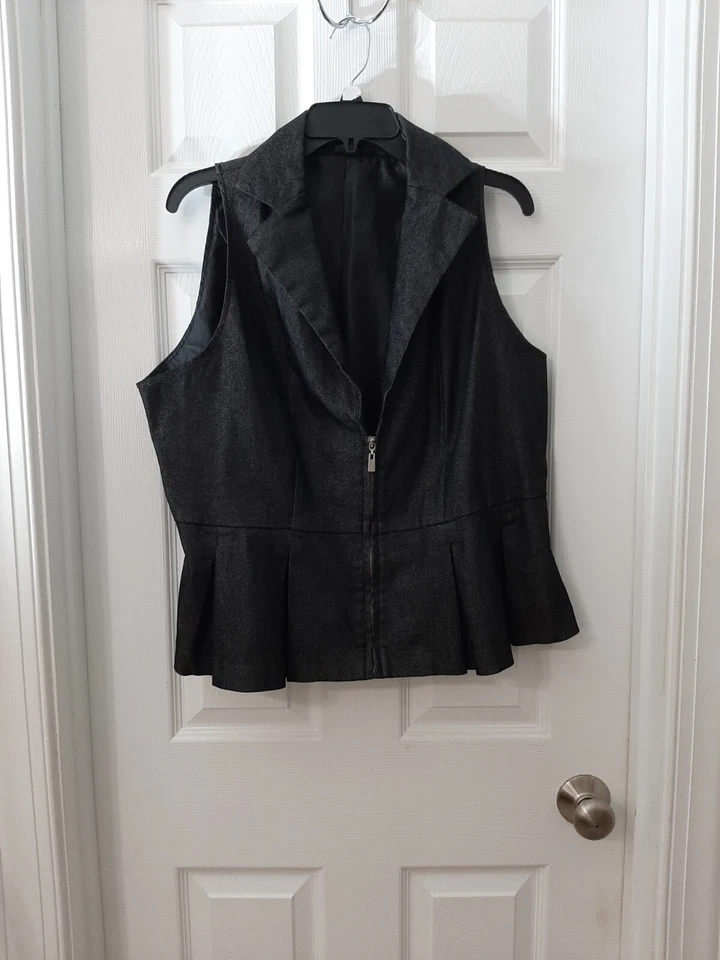 ASHLEY STEWART Vest Skirt Set Size 16W Women’s 2 PC Black Denim Back Skirt Slit - Image 4 of 4