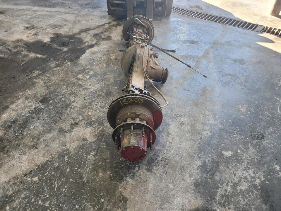 2009-2011 Ram 4500 Cab/Chassis Dual Wheel Rear Axle Assembly 4x4; 4.10 ratio  - Изображение 3 из 4