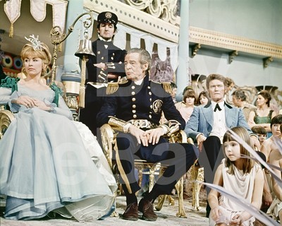 Captain Nemo (1969) Robert Ryan, Nanette Newman, Chuck Connors 10x8 Photo