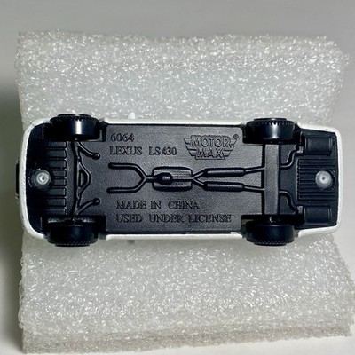 Lexus LS430 プラモデル 未組立 Lexus LS430 プラモデル 未組立 Lexus LS430 (Model Car