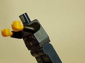 LEGO  LEGENDS OF CHIMA   Eglor  Minifigure 70105