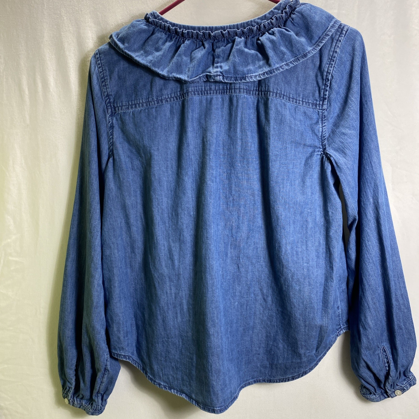 LOFT Blue Chambray Ruffle Button-Front Blouse Sma… - image 5