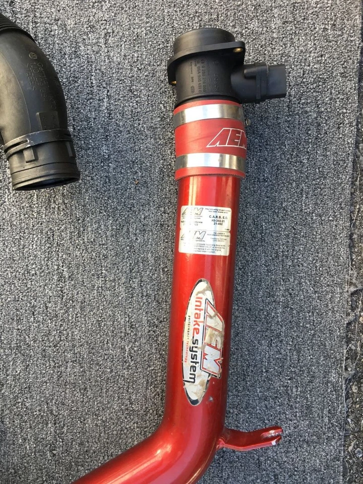 Toma de aire frío AEM Volkswagen Golf/Jetta MK4 2,0 L (1999-2005) Foto 4 de 4