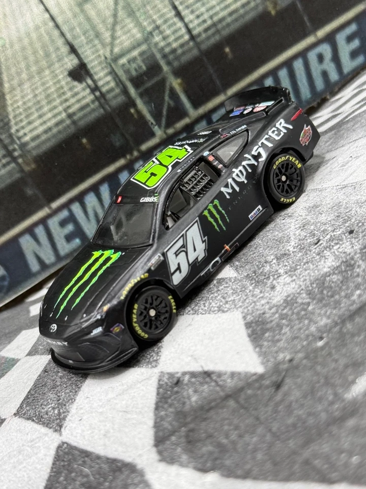 PRESALE CUSTOM NASCAR 1:64 DIECAST - Image 2 of 4