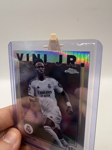 24/25 Topps UCC Chrome Real Madrid Vini JR Refractor - Bild 8 von 11