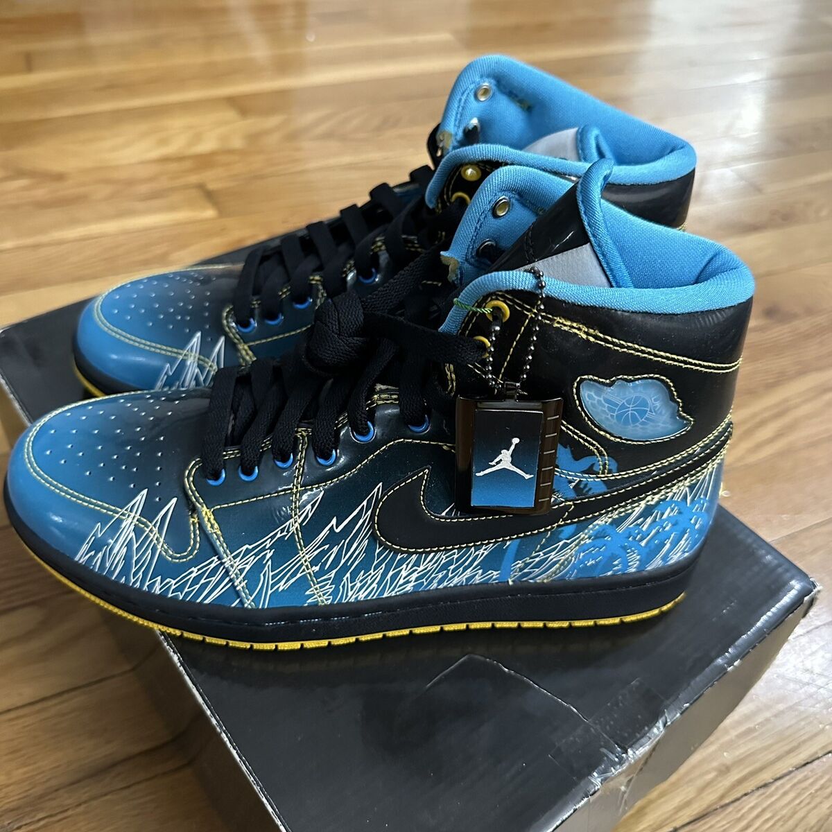 Size 8 - Jordan 1 Retro High Doernbecher, Mr. Boober 2008 Size 8 - Jordan 1 Retro High Doernbecher, Mr. Boober 2008
