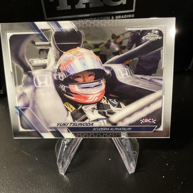 2021 Topps Chrome Formula 1 F1 #37 Yuki Tsunoda